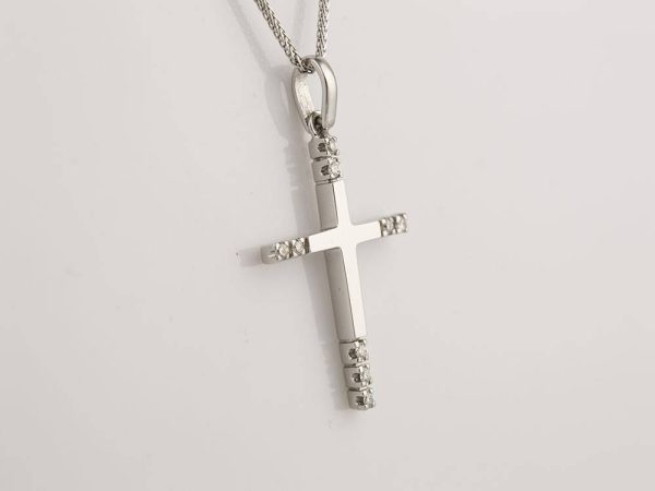 k18-leekos-chresos-staeros-me-mpriyian-0-016ct-a16538
