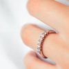 thachtelithi-seire-me-epta-petres-apo-leekochreso-k18-kai-thiamantia-0-48ct-a18463